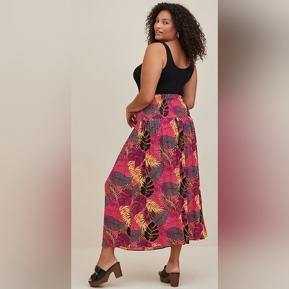 Torrid Midi Gauze Smocked Convertible Dress/Skirt - Picture 3 of 7